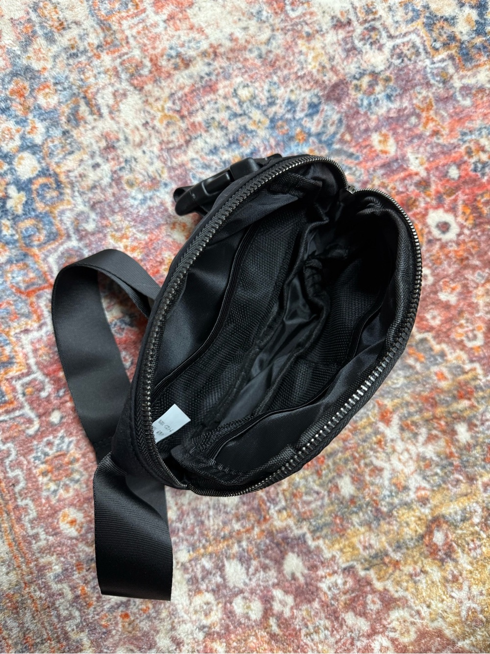 Halara Black Belt Bag / Crossbody Fanny Pack - Picture 2 of 3